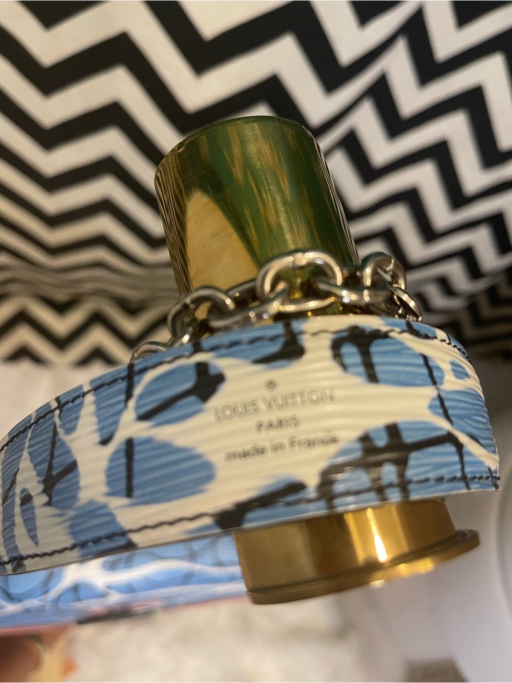 VGUC Louis Vuitton Limited Edition Aqua Epi Twist MM Bag 2016 Cruise Runway SHW - Picture 11 of 16